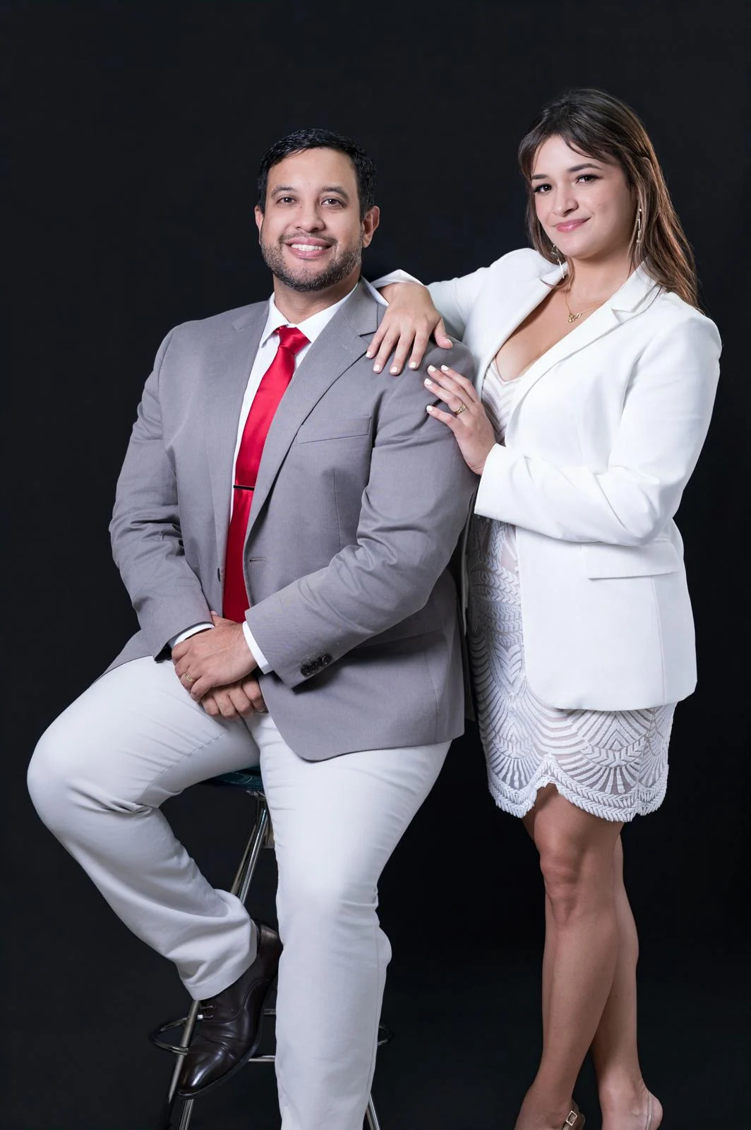 Gabriela Vega y Manuel Pareles, fundadores de GV Insurance Group